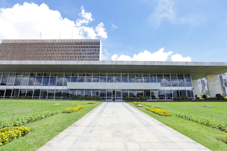 GDF terá ponto facultativo em jogos da Seleção Feminina de Futebol na Copa  - Jornal de Brasília